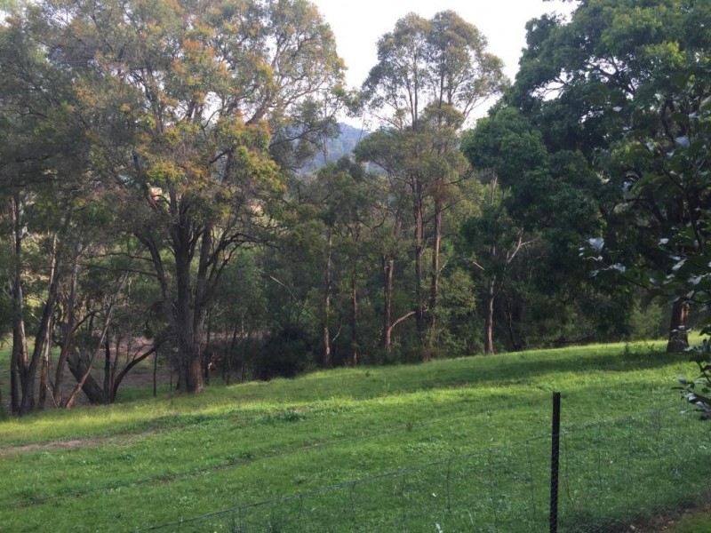 38 Kisimul Rd, Bega NSW 2550