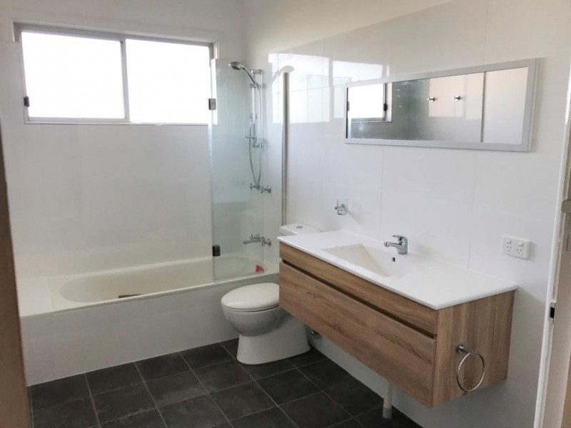 12 Belmore St, Bega NSW 2550