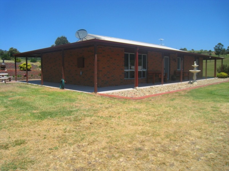 73 Max Slater Dr, Bega NSW 2550