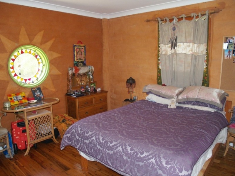 13 Bega St, Candelo NSW 2550