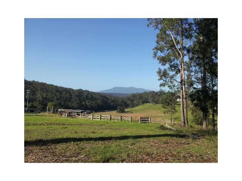 336 Westrops Rd, Coolagolite NSW 2550