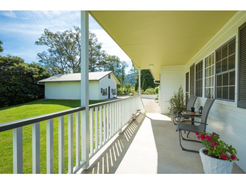 300 Glen Oaks Road, Brogo NSW 2550