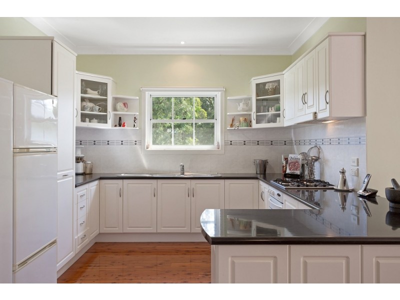 300 Glen Oaks Road, Brogo NSW 2550