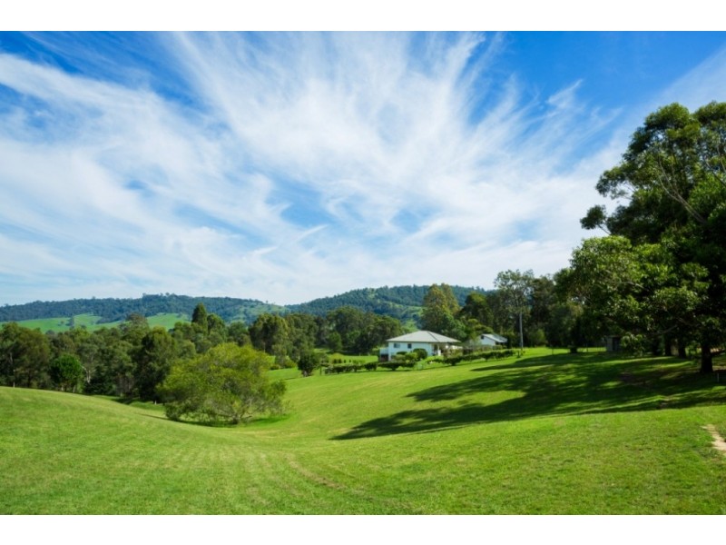 300 Glen Oaks Road, Brogo NSW 2550