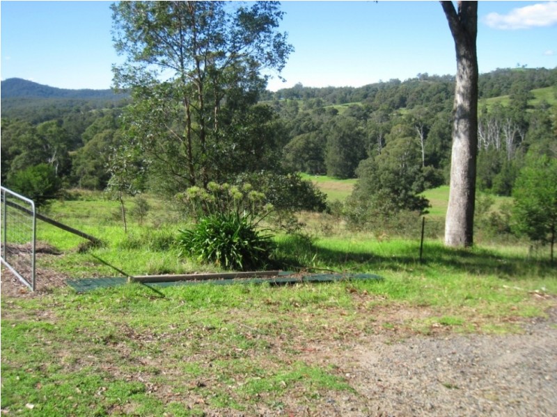 235 Goughs Rd, Yowrie NSW 2550