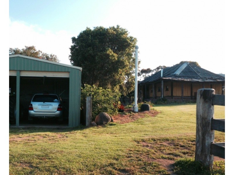 16 Springvale Close, Bega NSW 2550