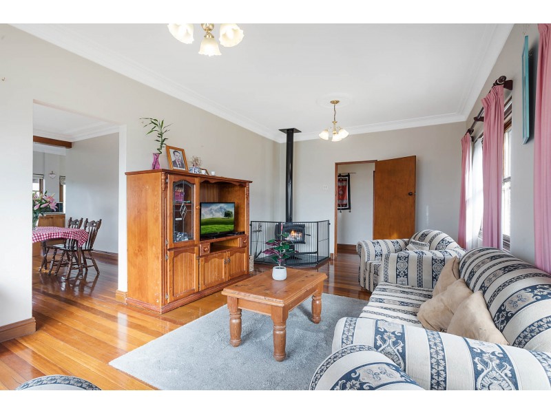 46 Ravenswood St, Bega NSW 2550