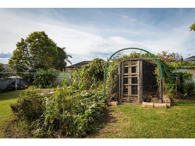 46 Ravenswood St, Bega NSW 2550