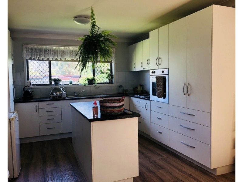 136 High St, Bega NSW 2550