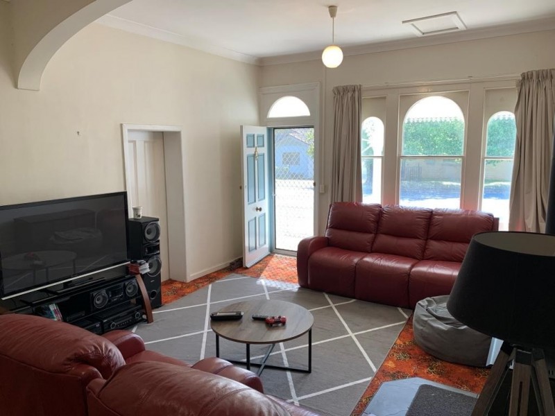 65 Parker St, Bega NSW 2550