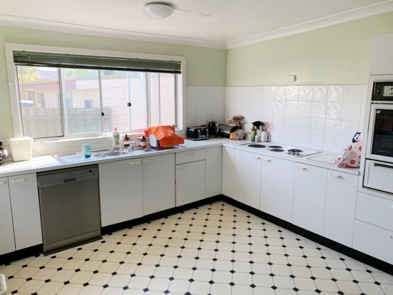 65 Parker St, Bega NSW 2550