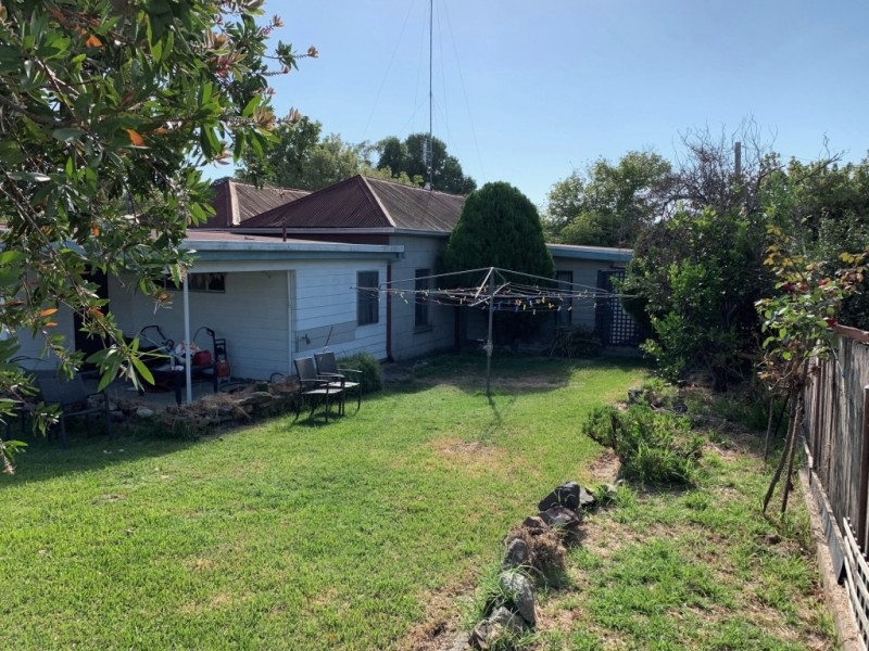 65 Parker St, Bega NSW 2550