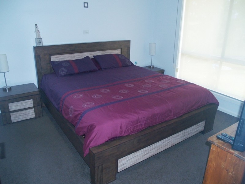 2 Eden St, Wolumla NSW 2550