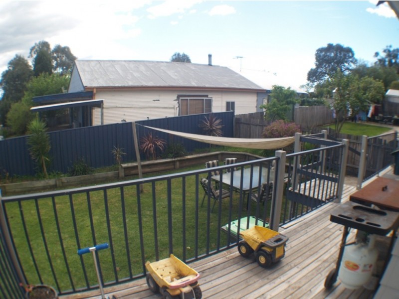 65 Fairview St, Bega NSW 2550