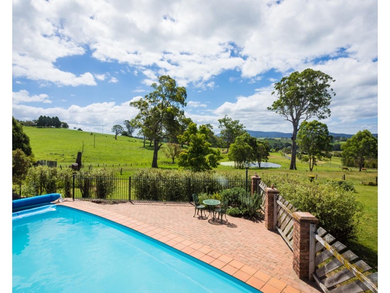 104 Corridgeree Rd, Tarraganda NSW 2550