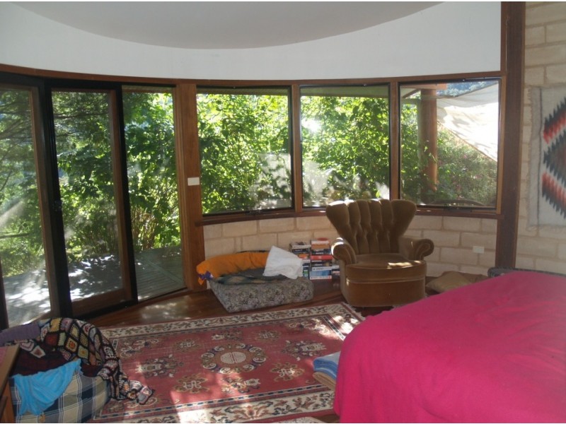 169 Clarkes Rd, Bega NSW 2550