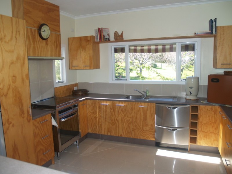 169 Clarkes Rd, Bega NSW 2550