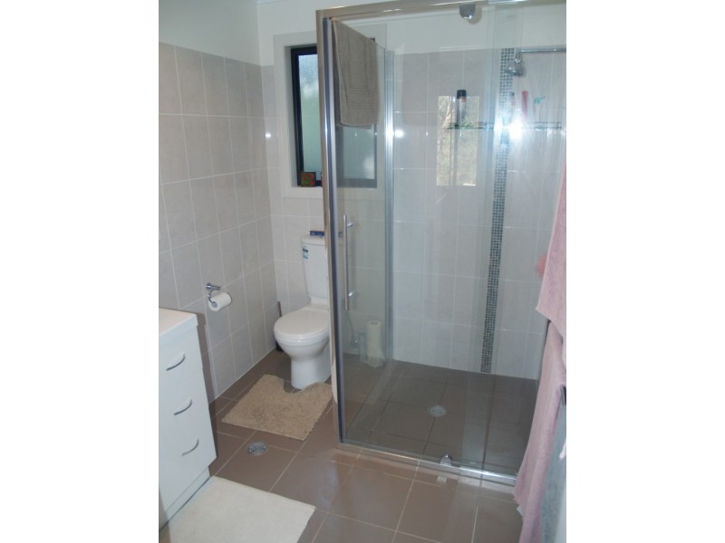 3 Queen St, Candelo NSW 2550