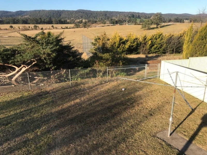 14 Tathra Rd, Bega NSW 2550