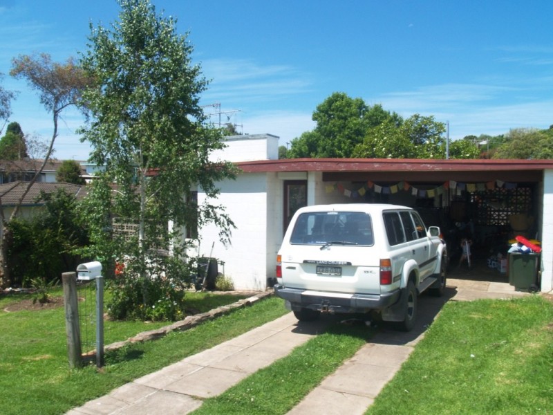 8 Spindler St, Bega NSW 2550