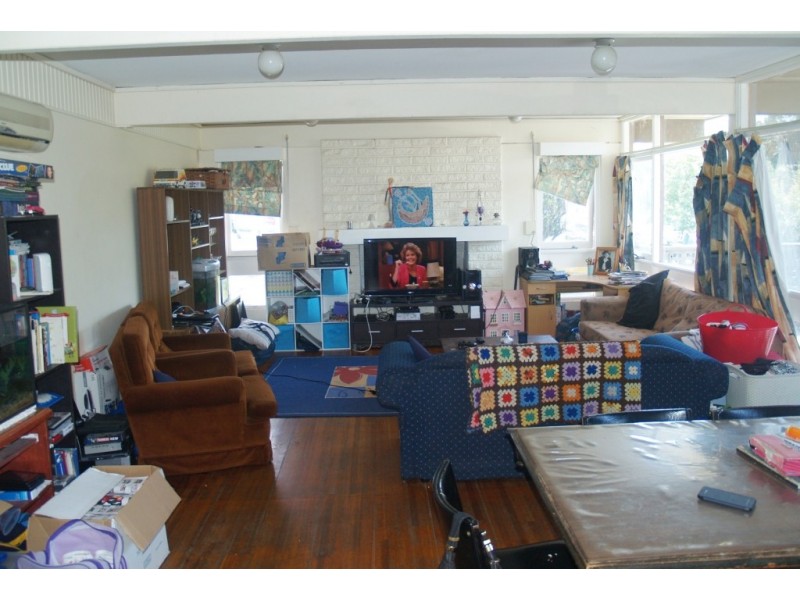 8 Spindler St, Bega NSW 2550
