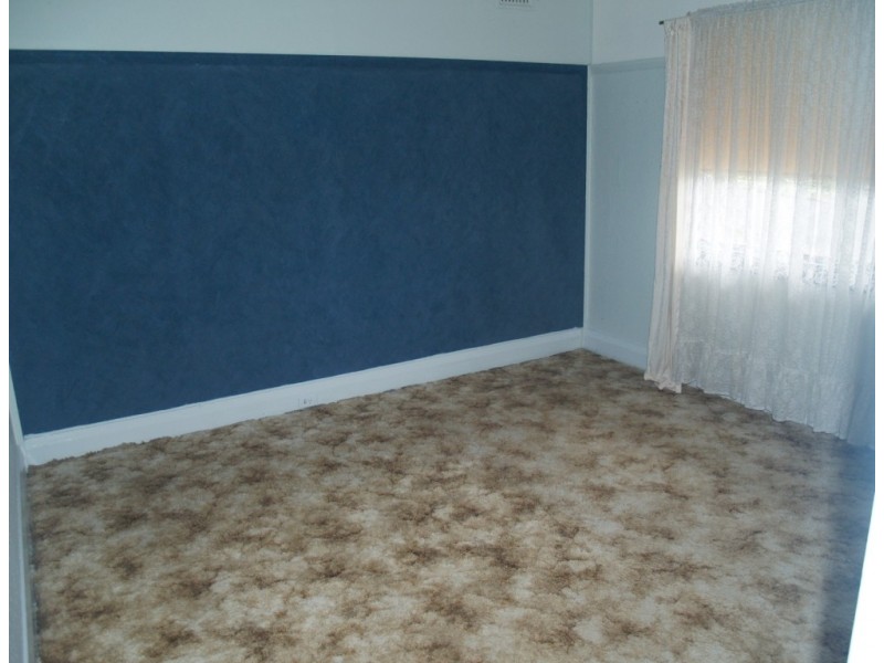 40 Carp St, Bega NSW 2550