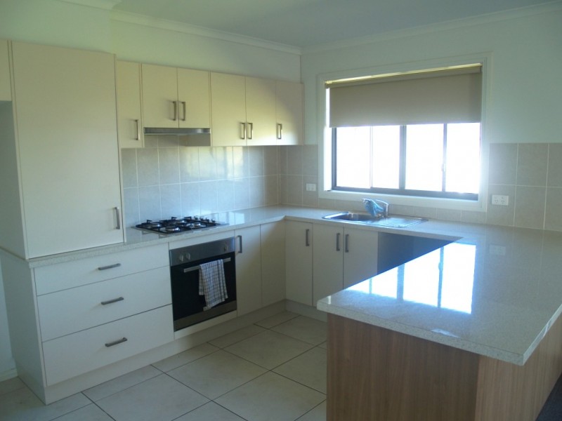 24 Howard Ave, Bega NSW 2550