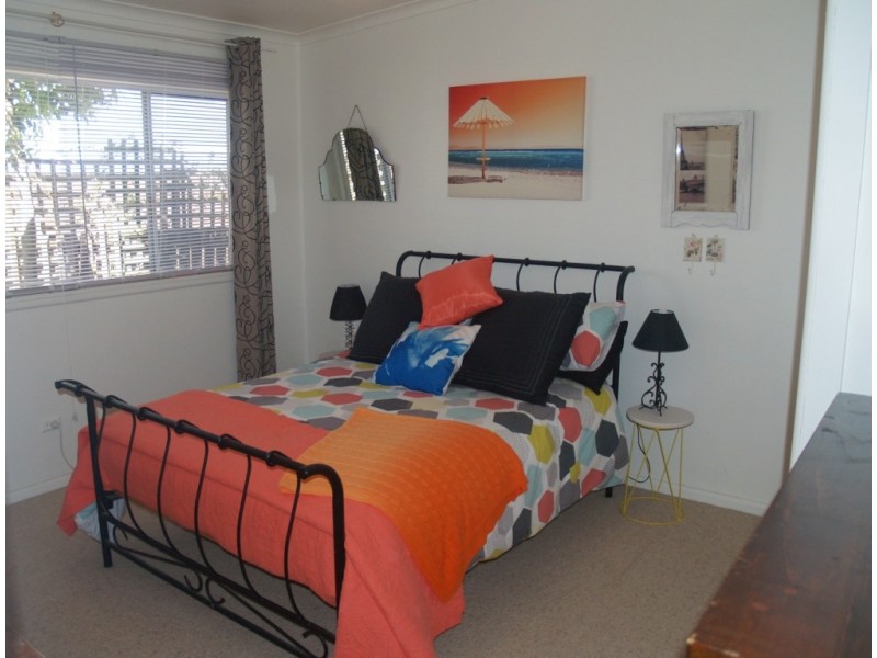 13 Spindler St, Bega NSW 2550