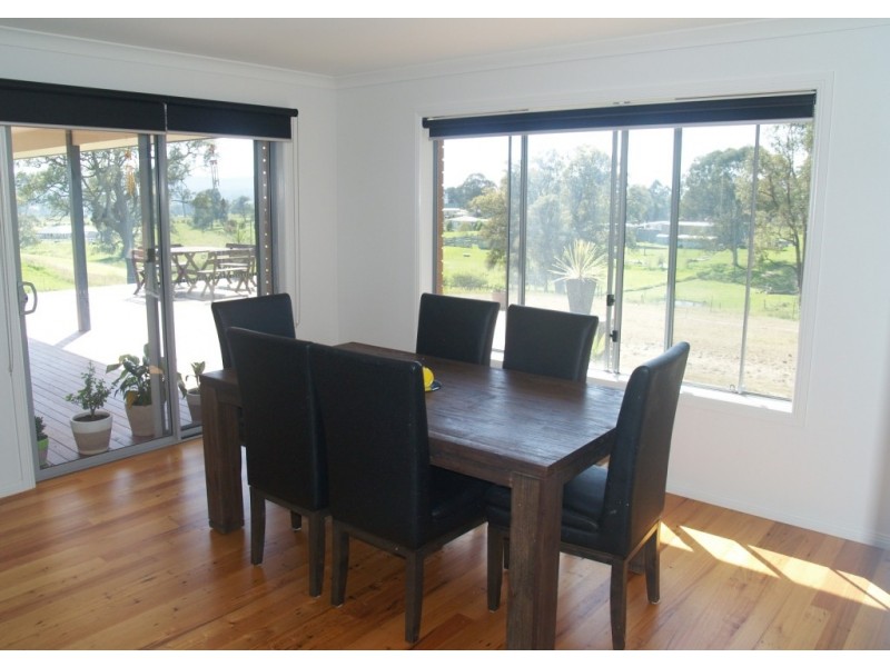 32 Stringy Park Close, Bega NSW 2550