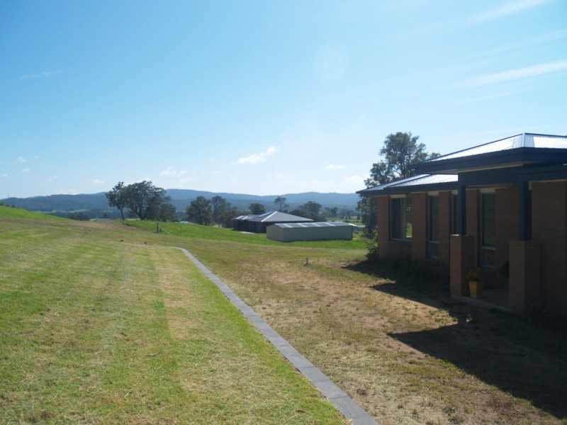 32 Stringy Park Close, Bega NSW 2550