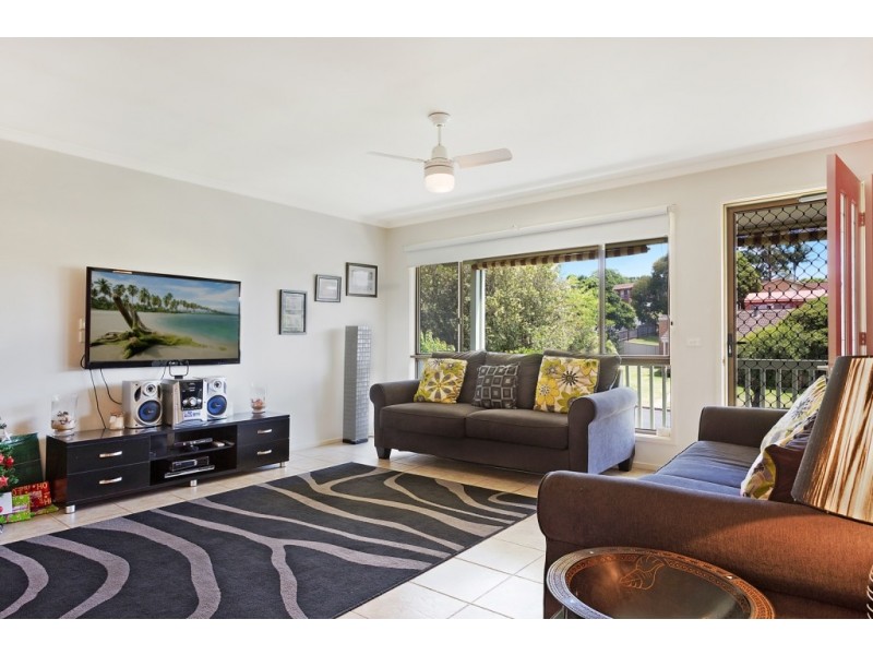 6 Game Crescent,, Bega NSW 2550