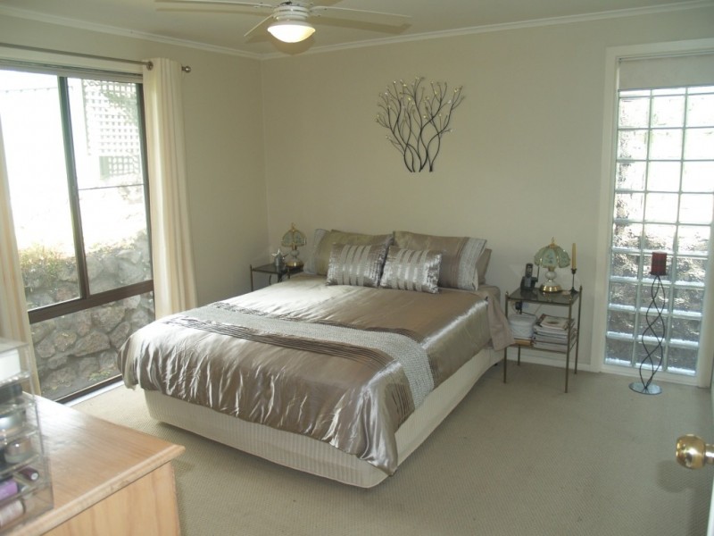 257 Auckland St, Bega NSW 2550