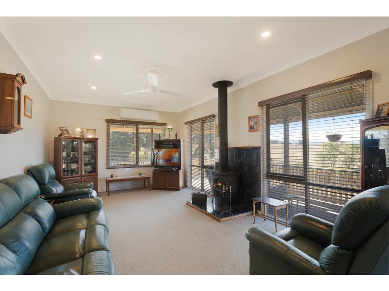 42 Springfield Rd, Kameruka NSW 2550