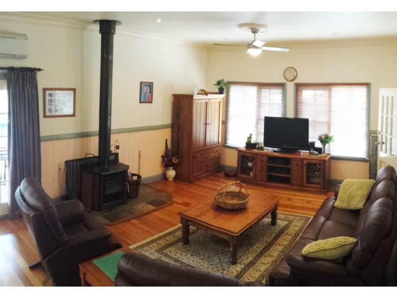 33 Moorlands Lane, Frogs Hollow NSW 2550