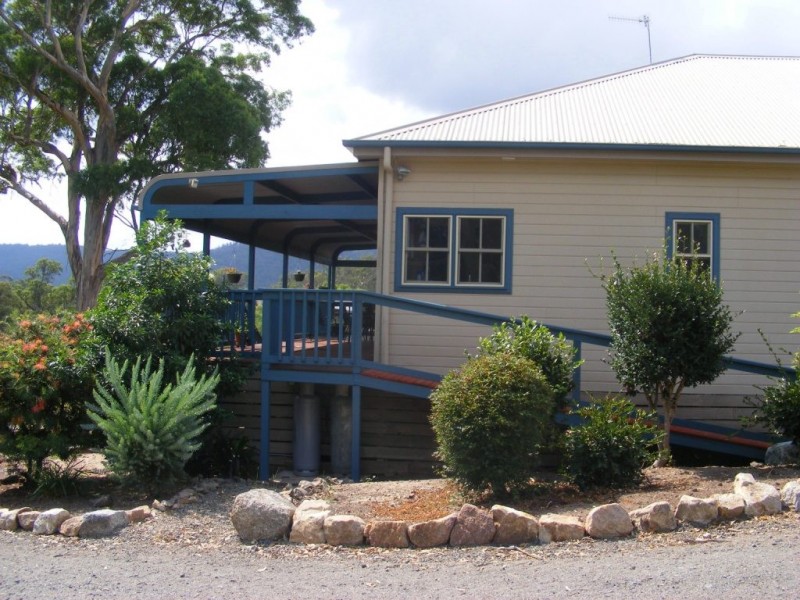 33 Moorlands Lane, Frogs Hollow NSW 2550