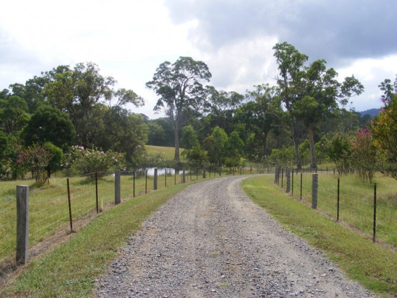 33 Moorlands Lane, Frogs Hollow NSW 2550