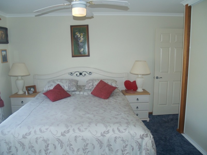 38 Daisy Hill Rd, Bega NSW 2550