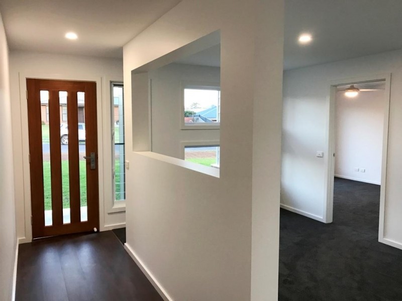 21 Koma Circuit, Bega NSW 2550