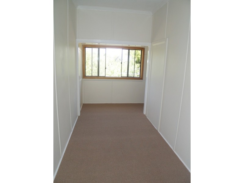 2 Belmore St, Bega NSW 2550