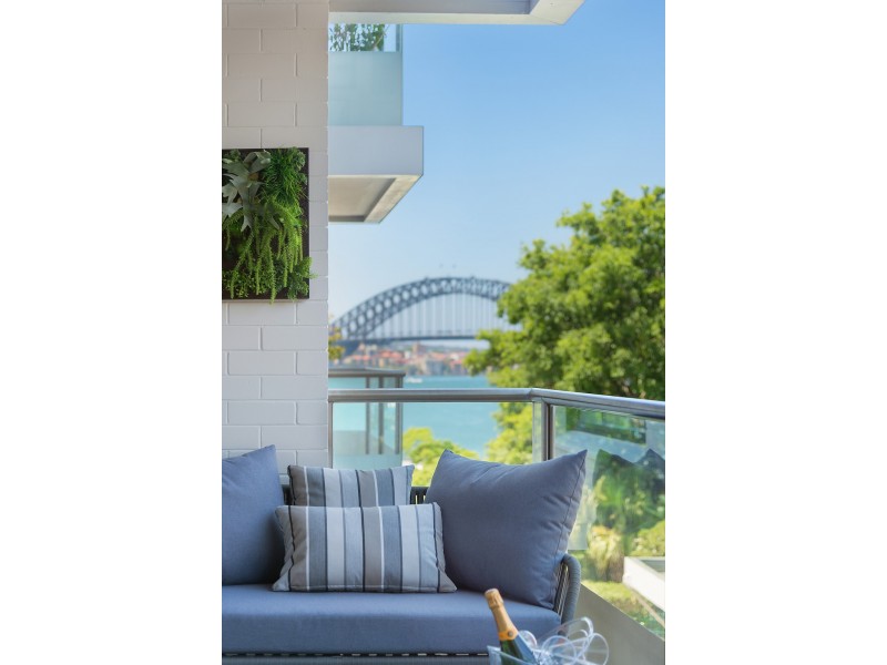 33/9 Nicholson Street, Balmain East NSW 2041