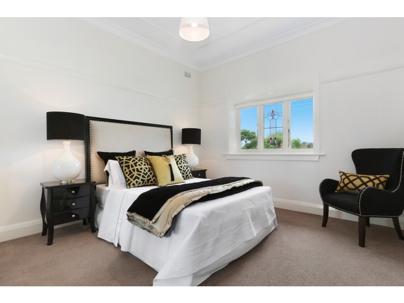 16 Burt Street, Rozelle NSW 2039