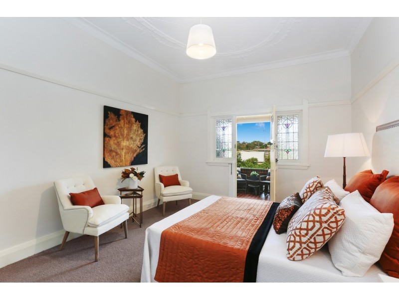 16 Burt Street, Rozelle NSW 2039