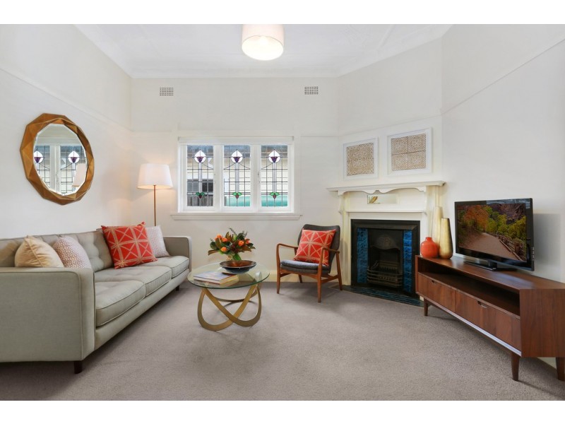 16 Burt Street, Rozelle NSW 2039