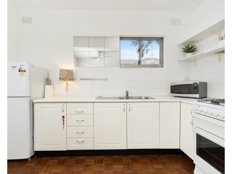9/18A Ballast Point Road, Birchgrove NSW 2041