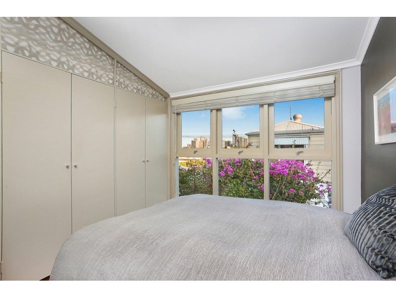 19 Dock Road, Birchgrove NSW 2041