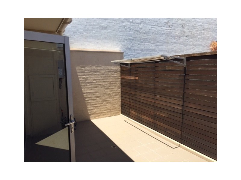 2 Hoffmans Lane, Balmain NSW 2041