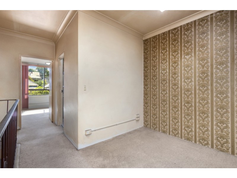 2/35 Church Street, Birchgrove NSW 2041