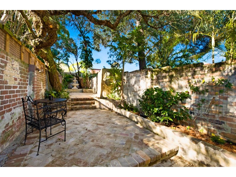 16 Gordon Street, Rozelle NSW 2039