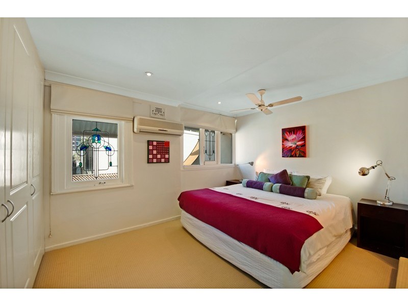 32 Cross Street, Forest Lodge NSW 2037