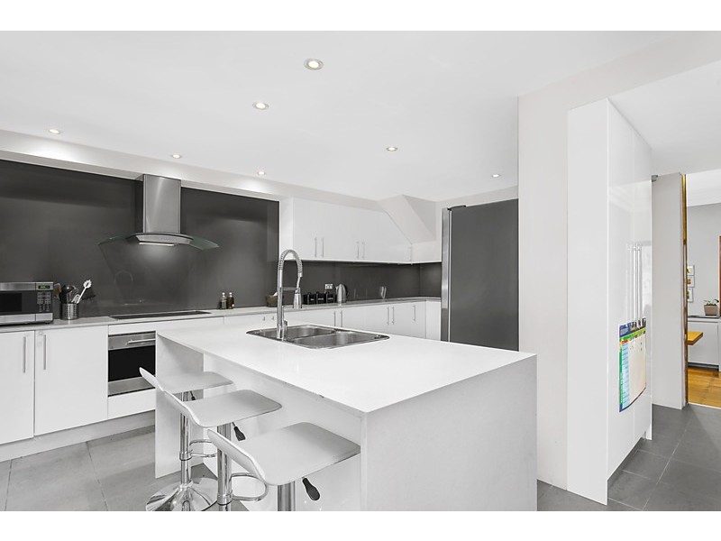 15 Lilyfield Road, Rozelle NSW 2039